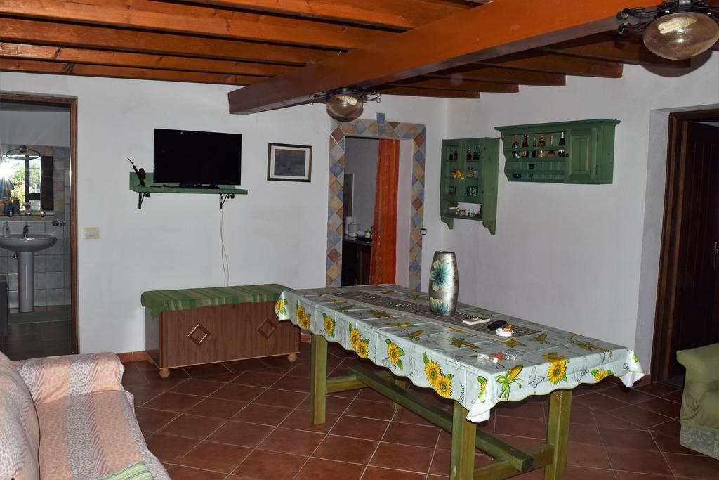Maison d'hôtes La Ginestra à Orosei Extérieur photo