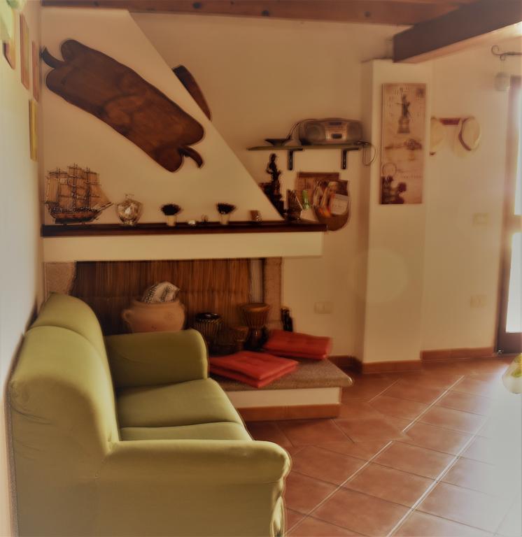 Maison d'hôtes La Ginestra à Orosei Extérieur photo